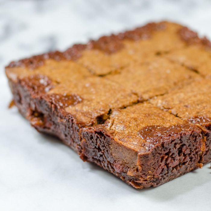 Caramel pecan blondie - Image 2
