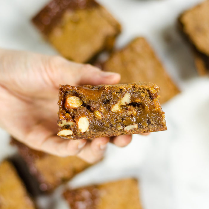 Caramel pecan blondie - Image 3